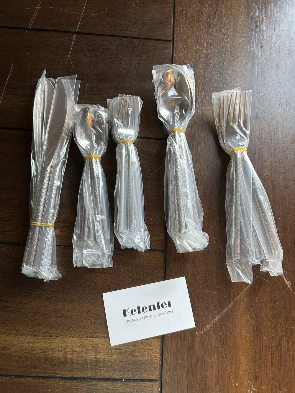 Kelenfer 20-Piece Stainless Steel Flatware Set Service for 4 Silver New